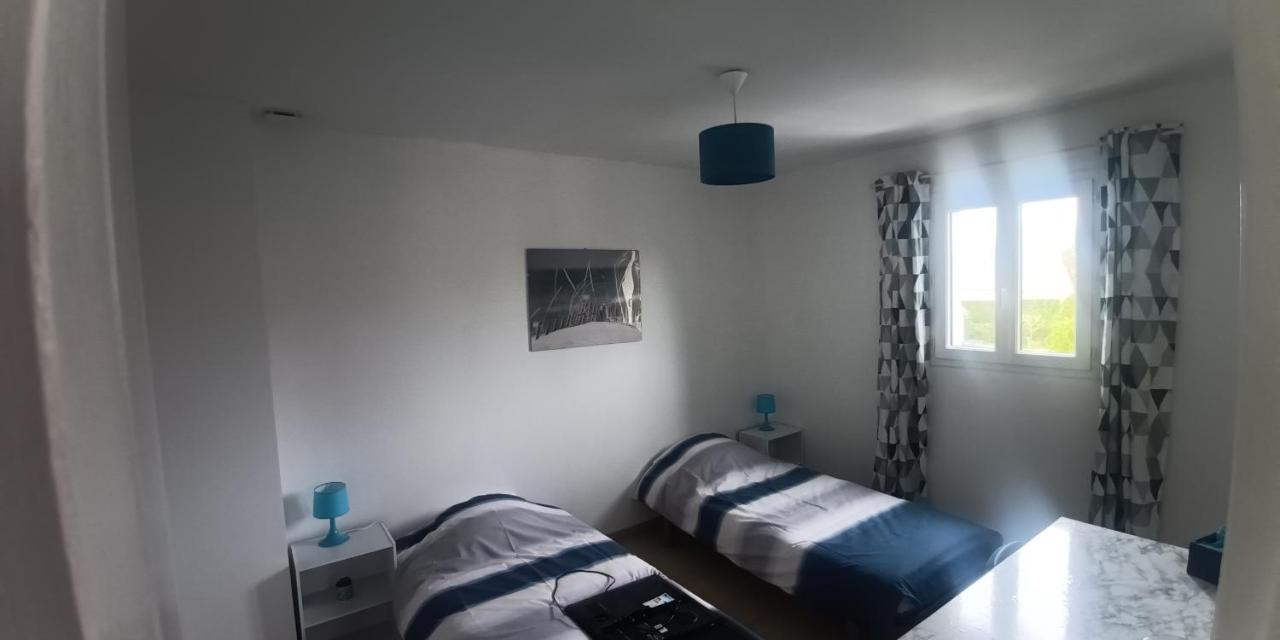Grande Maison Entiere De 120M2 Epron Екстер'єр фото