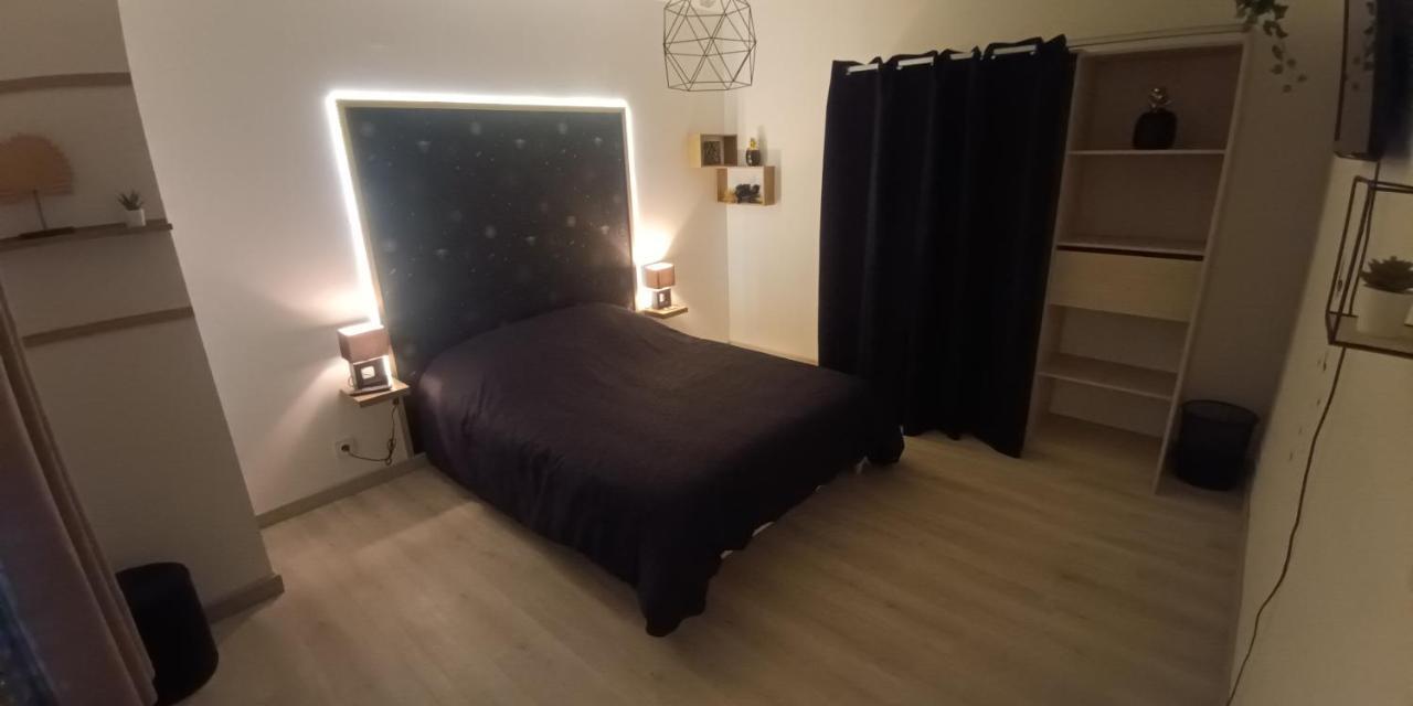 Grande Maison Entiere De 120M2 Epron Екстер'єр фото